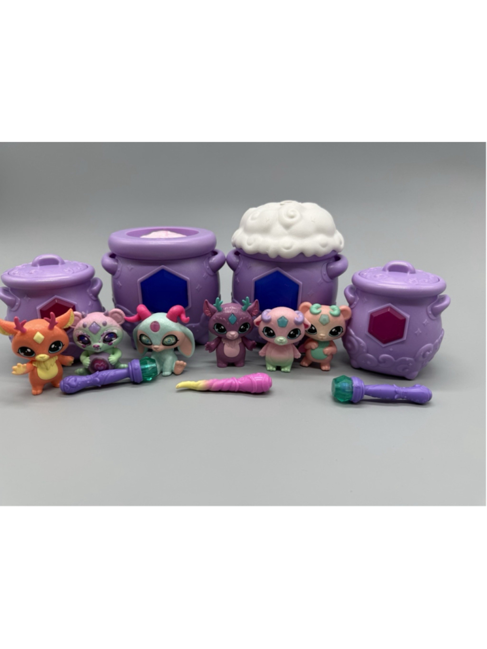 Magic Mixies Mixlings Cauldron Gruffin Brinkle Sintra Tokki Gorru Pixly & 3 Wand